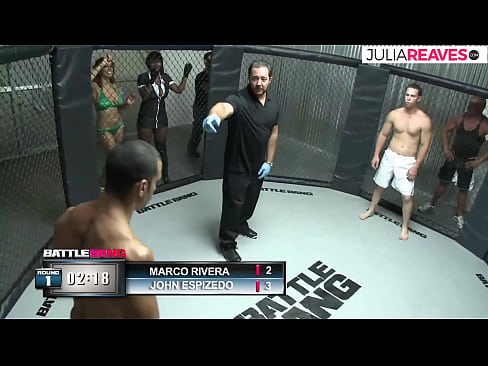 ❤️ Ultimate Fighter fode unha rapaza número xusto despois dunha pelexa no ring ❤️ Vídeo de puta  en % gl.trysex.ru % ❌️