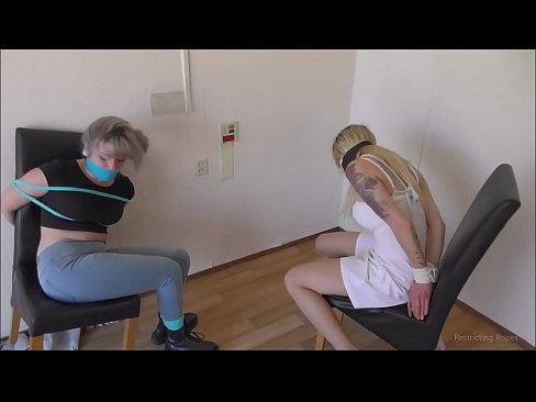 ❤️ Adicta / amarrada e amordazada / damisela en apuros ❤️ Vídeo de puta  en % gl.trysex.ru % ❌️