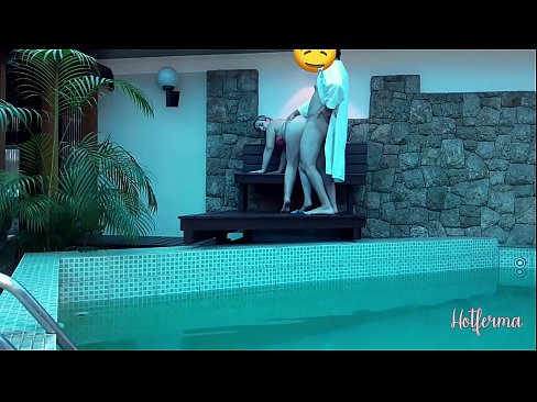 ❤️ O xefe invita a criada á piscina, pero non puido resistirse a un quente ❤️ Vídeo de puta  en % gl.trysex.ru % ❌️